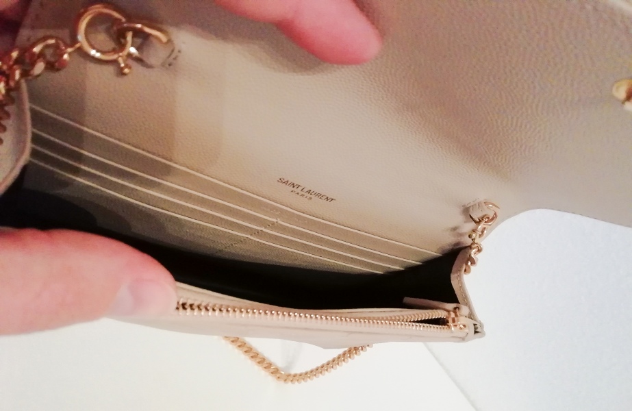 What's In My Bag? The YSL (Saint Laurent) Monogram Chain Wallet