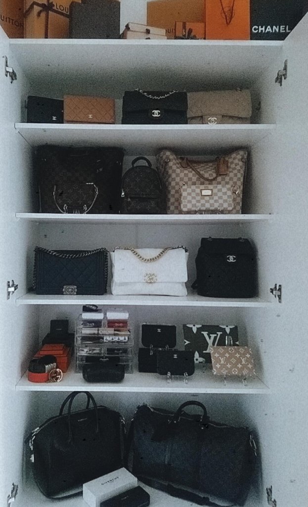 7 Iconic Designers and Their 12 Must Have Handbags – Inside The Closet